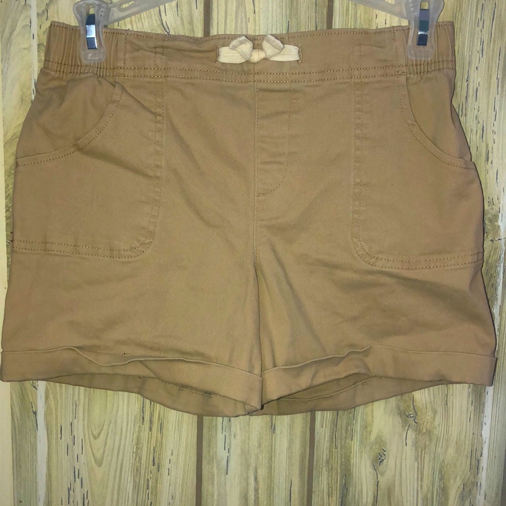Big girl, khaki shorts, size large (10–12) with pockets elastic waist